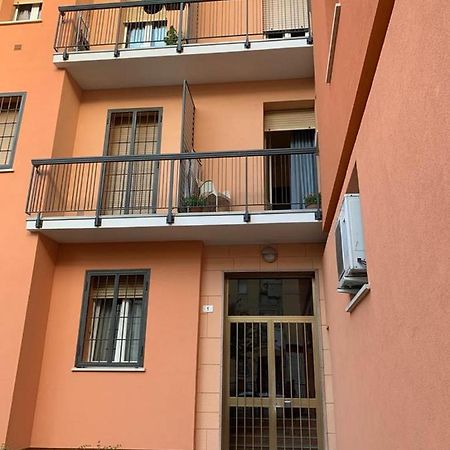 Comfortable Room Suitable 1-2 Pax Bologna Exterior foto